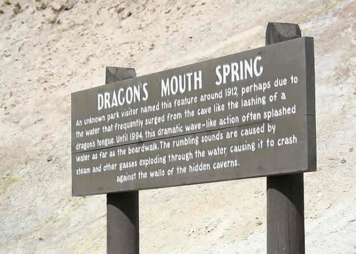 Yellowstone Dragons Mouth Spring